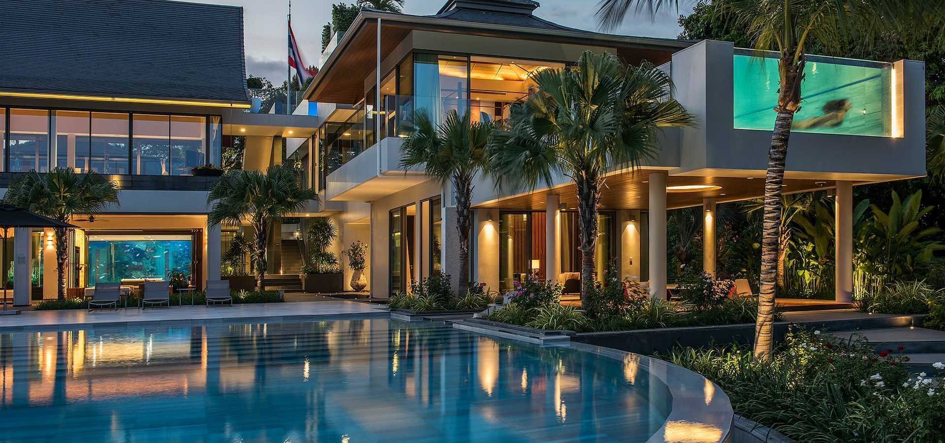 Luxury property slide 4